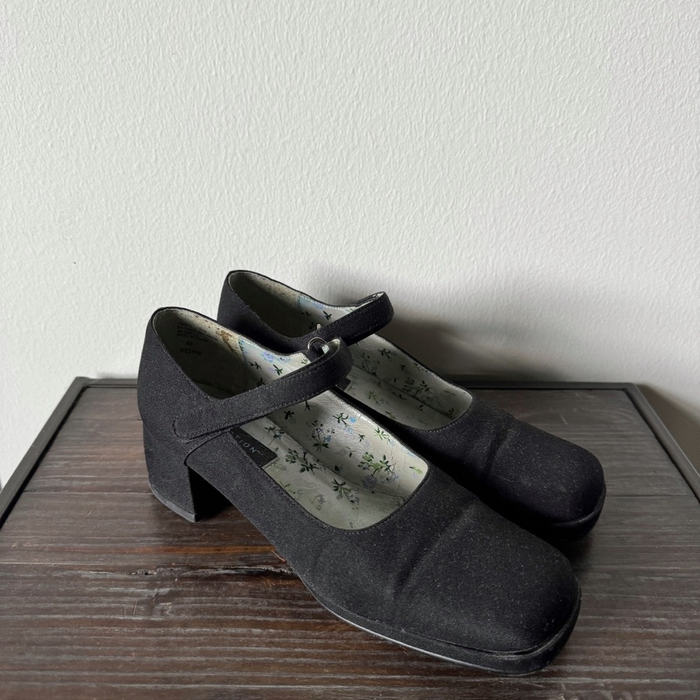 Vintage Maryjanes